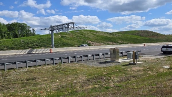 Indra Successfully Completes the First V2X Tolling Implementation on North Carolina's I-485, Paving the Way for the Nation's First Full Highway Deployment