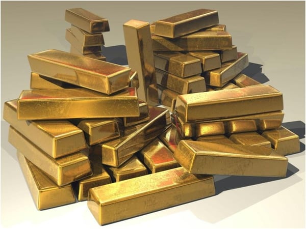 Gold Heads Into 2026 Near Record Highs: Why More Americans