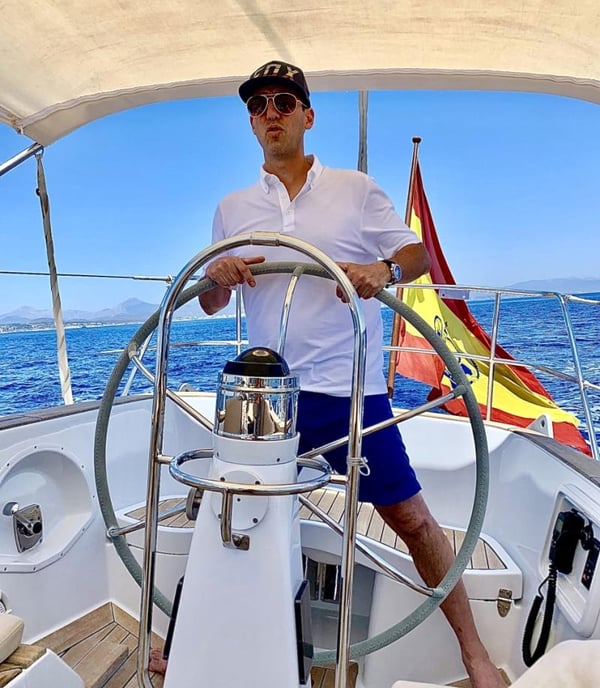 YouWare Announces Launch of CoView and YouBase for AI-Assisted Development