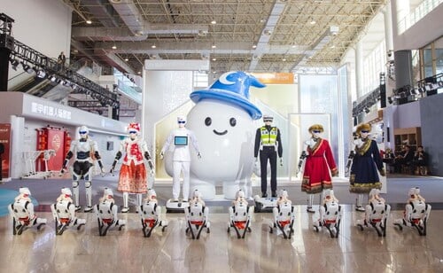AiMOGA Robot Family Debuts at the 2026 Chery AI Night, Showcasing Diverse Real-World Applications