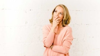 Nutrinem GmbH: Wenn Ihr Arzt sagt „das ist das Alter“ – und warum Martina Leukert das als gefährlichste Fehldiagnose für Frauen sieht