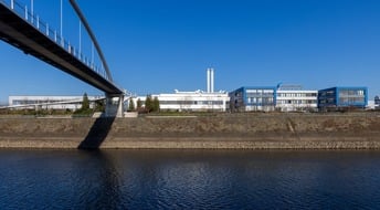 MaxSolar GmbH: Energy Partners GmbH versorgt Rheinmetall mit grüner Energie - Kick-off für nachhaltige Batteriespeicher- und Photovoltaiklösungen