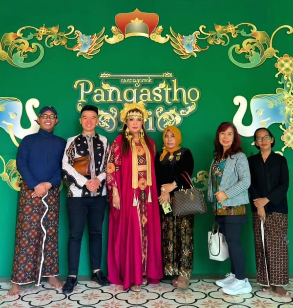 HaloGrow Hair Spray Review: Does It Really Work for Hair Regrowth?