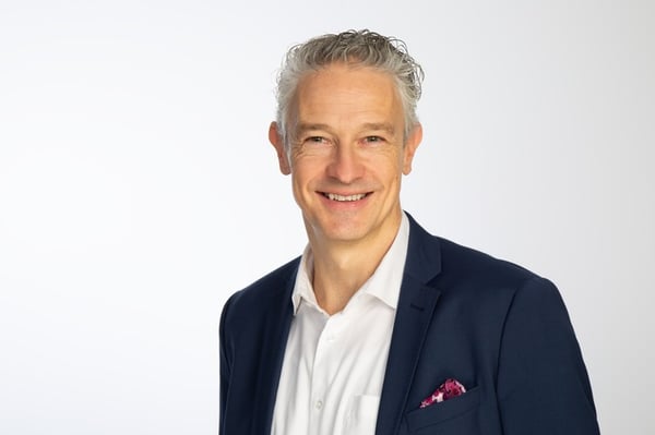 Zahl des Monats / Große Wissenslücken beim Versicherungsschutz: Nur 16 % der kleinen Unternehmen kennen den Umfang ihrer Berufshaftpflicht